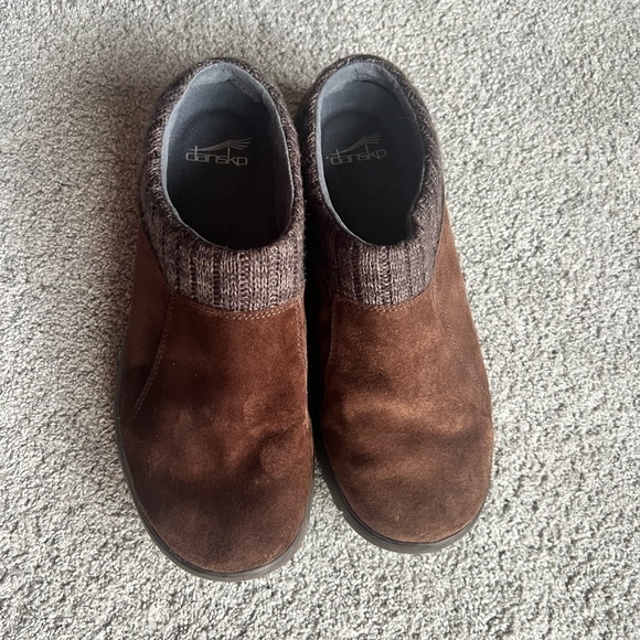 Dansko Emily Women’s Size 40 Brown Suede Knit Mule SHOES Slip On Clogs - Picture 4 of 4